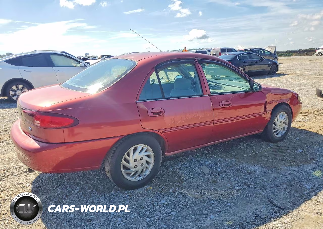 1999 Ford Escort Se VIN:1FAFP13PXXW179469 - 3