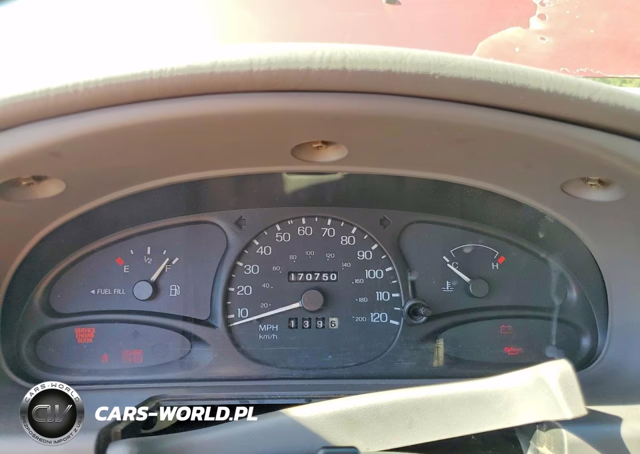 1999 Ford Escort Se VIN:1FAFP13PXXW179469 - 9