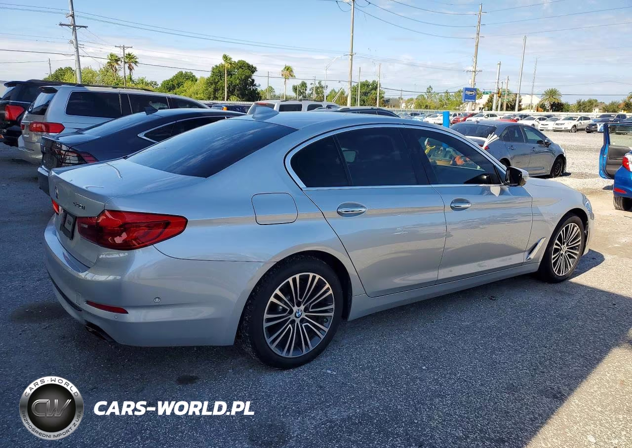 2018 BMW 540 I VIN:WBAJE5C56JWA92711 - 3