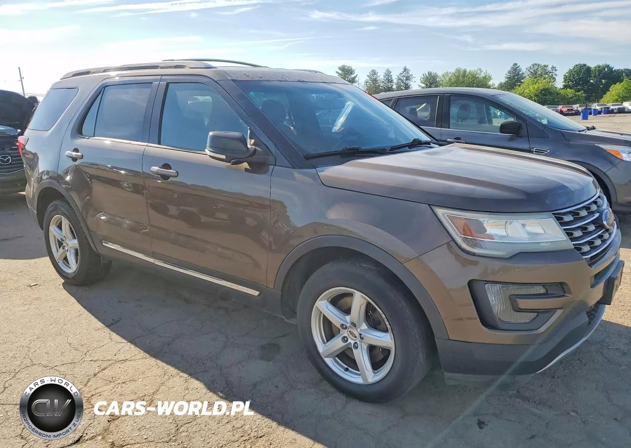2016 Ford Explorer Xlt VIN:1FM5K8D89GGA97890 - 4
