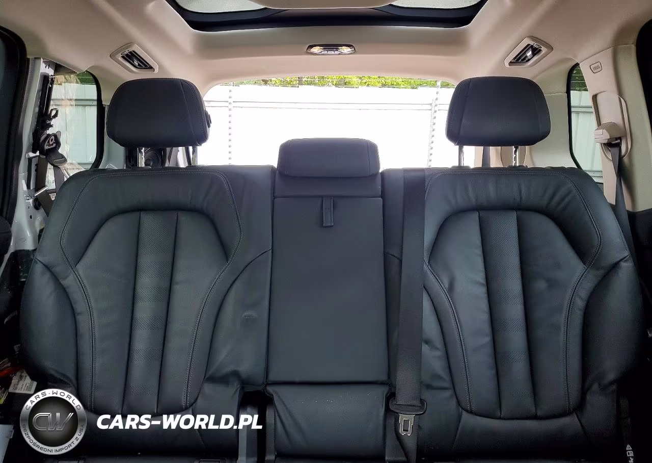 2020 BMW X7 xDrive40I VIN:5UXCW2C07L9C10406 - 10