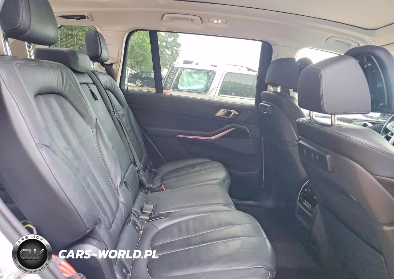 2020 BMW X7 xDrive40I VIN:5UXCW2C07L9C10406 - 11