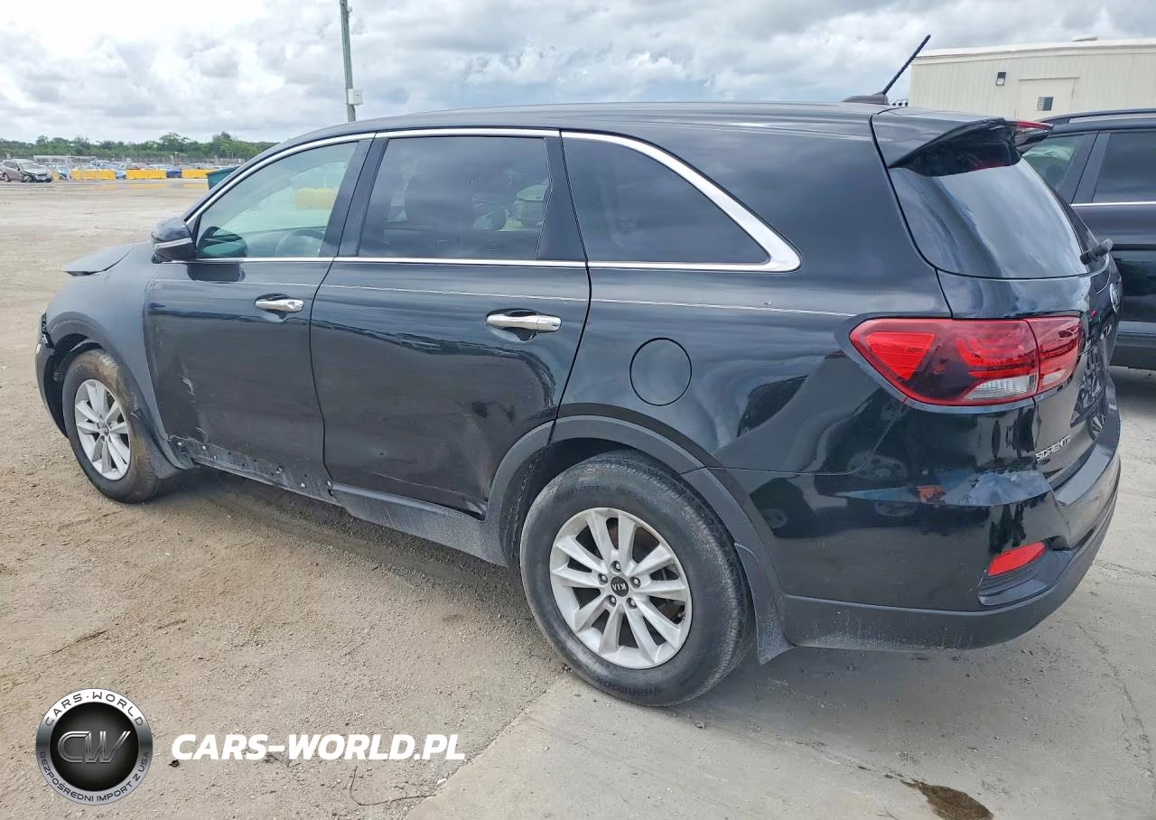 2019 Kia Sorento L VIN:5XYPG4A39KG574233 - 2