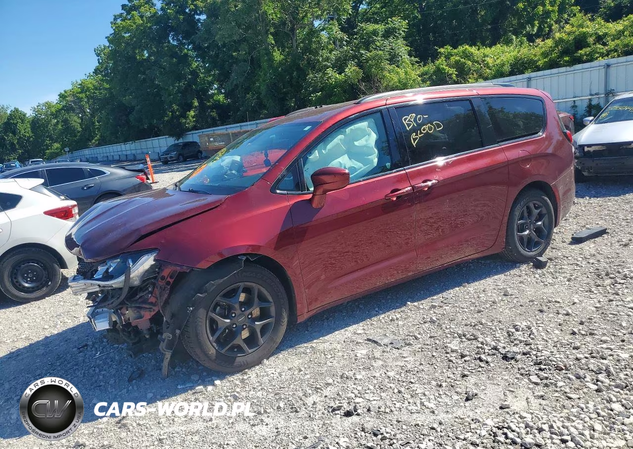 2018 Chrysler Pacifica Touring L