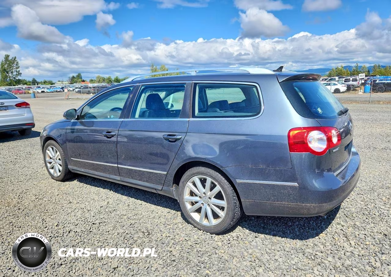 2010 Volkswagen Passat Komfort VIN:WVWXM7AN5AE101402 - 2