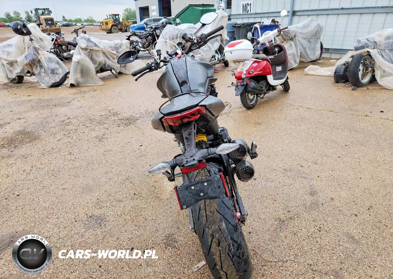 2021 Ducati Monster VIN:ZDMMAMDT9MB002483 - 4