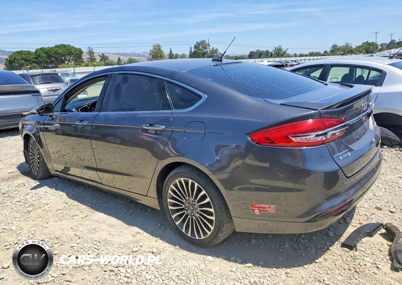 2018 Ford Fusion Energi Titanium VIN:3FA6P0SU9JR150413 - 2