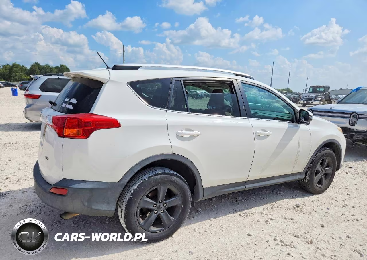 2014 Toyota Rav4 Xle VIN:2T3WFREV0EW126301 - 3