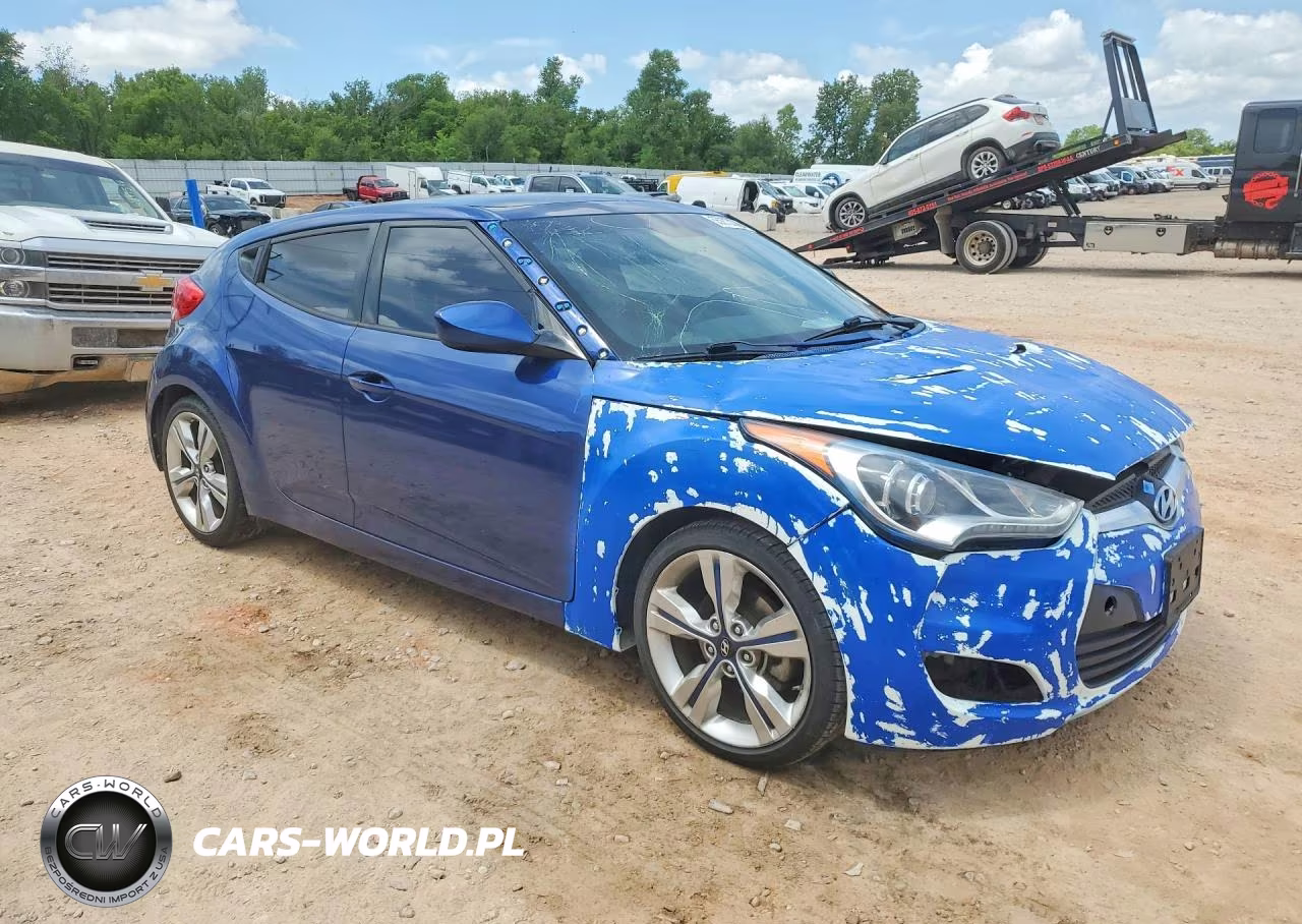 2016 Hyundai Veloster Base VIN:KMHTC6AD5GU248980 - 4