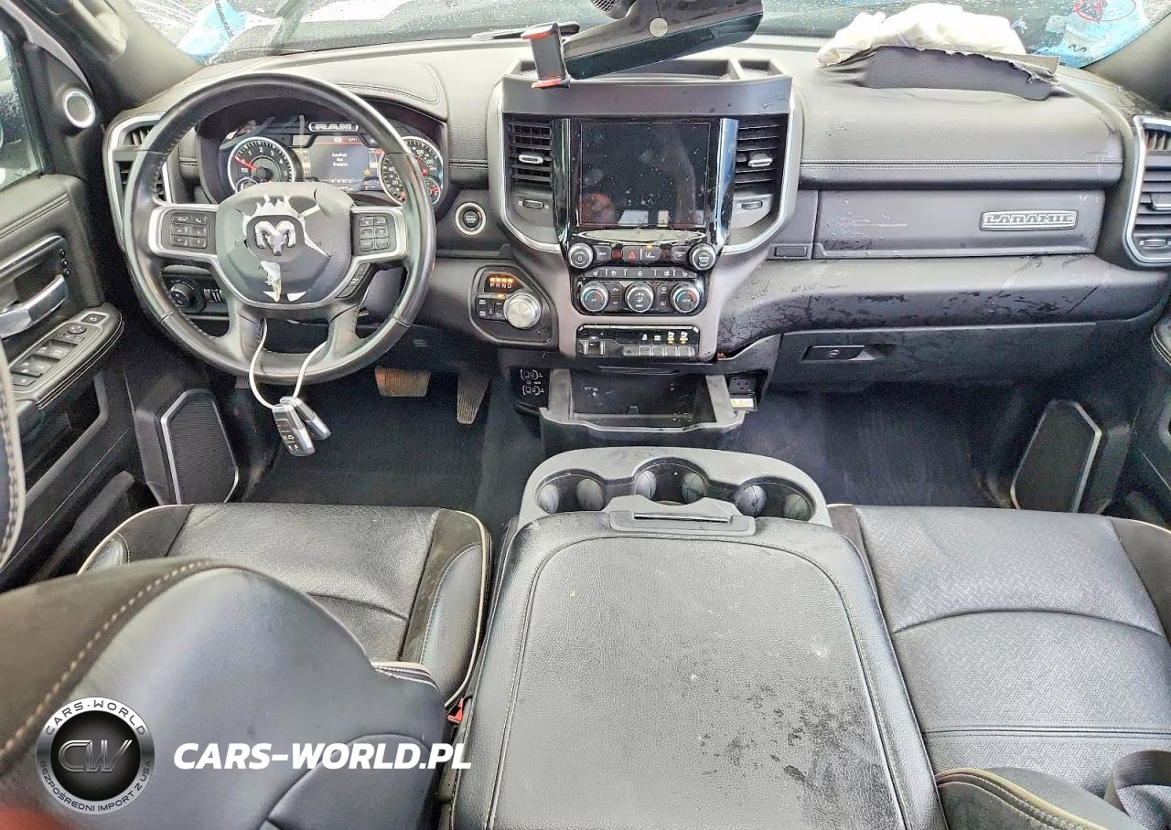 2022 Ram 2500 Laramie VIN:3C6UR5FJ6NG293580 - 8