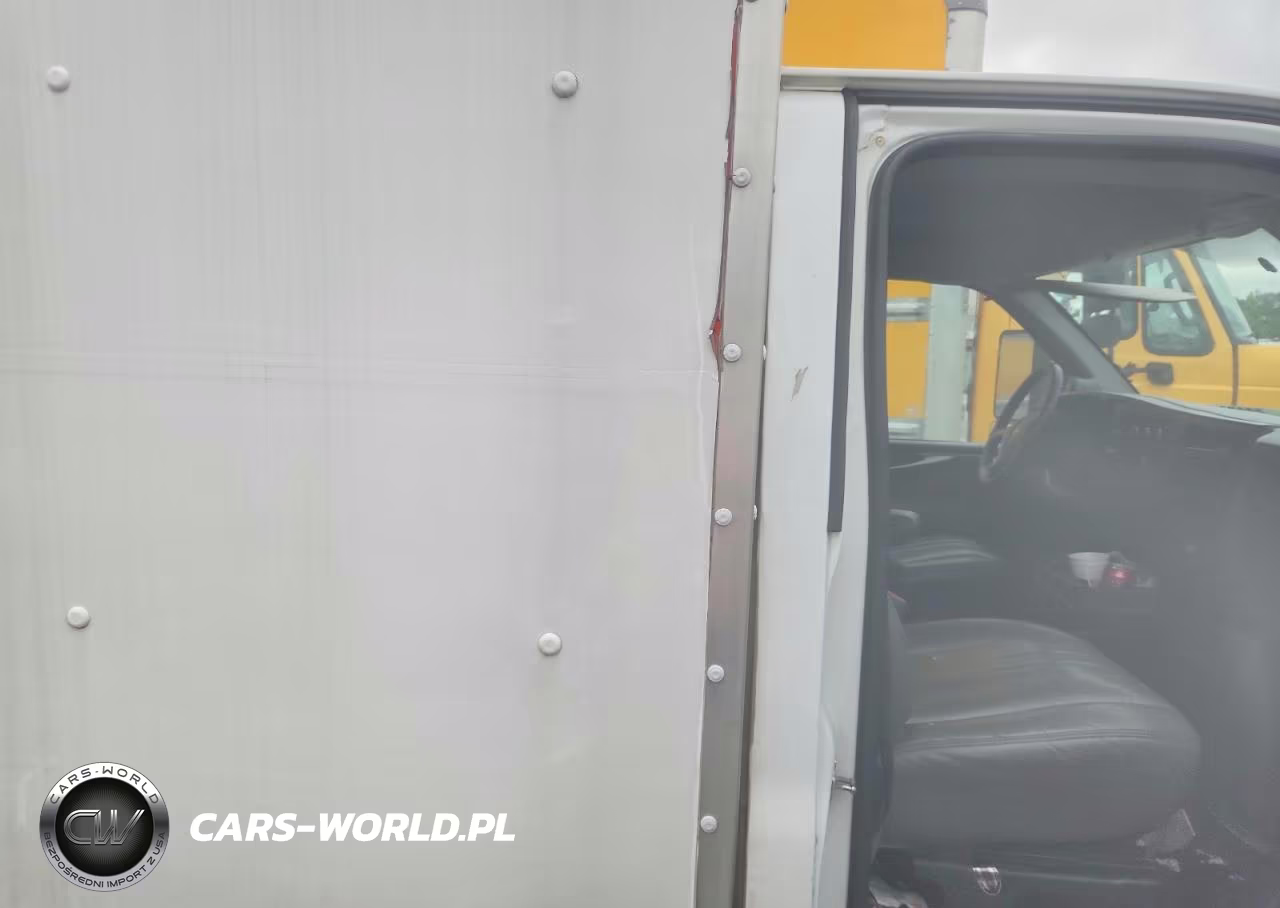 2012 GMC Savana Box Truck VIN:1GDY72BA4C1904511 - 11
