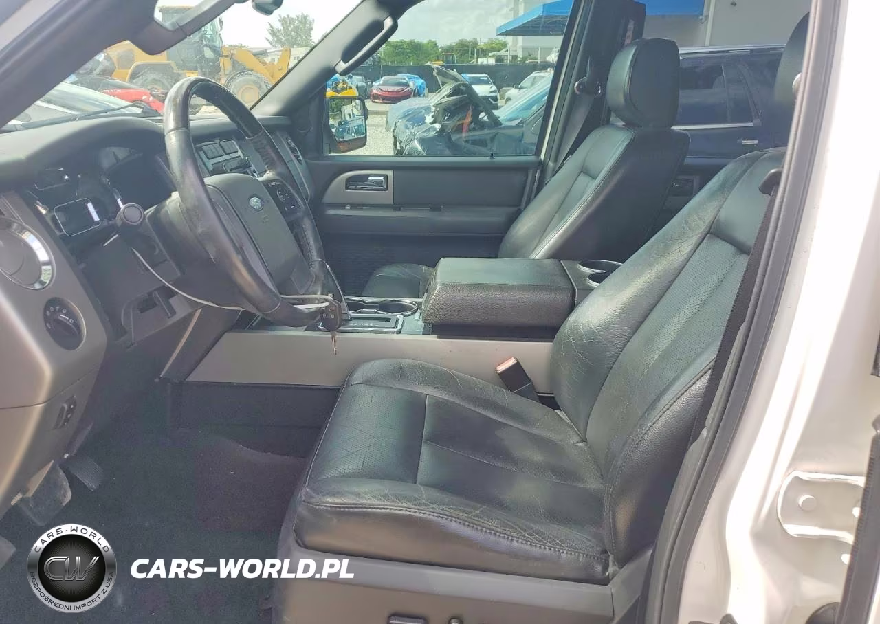 2012 Ford Expedition Limited VIN:1FMJU1K51CEF57591 - 7