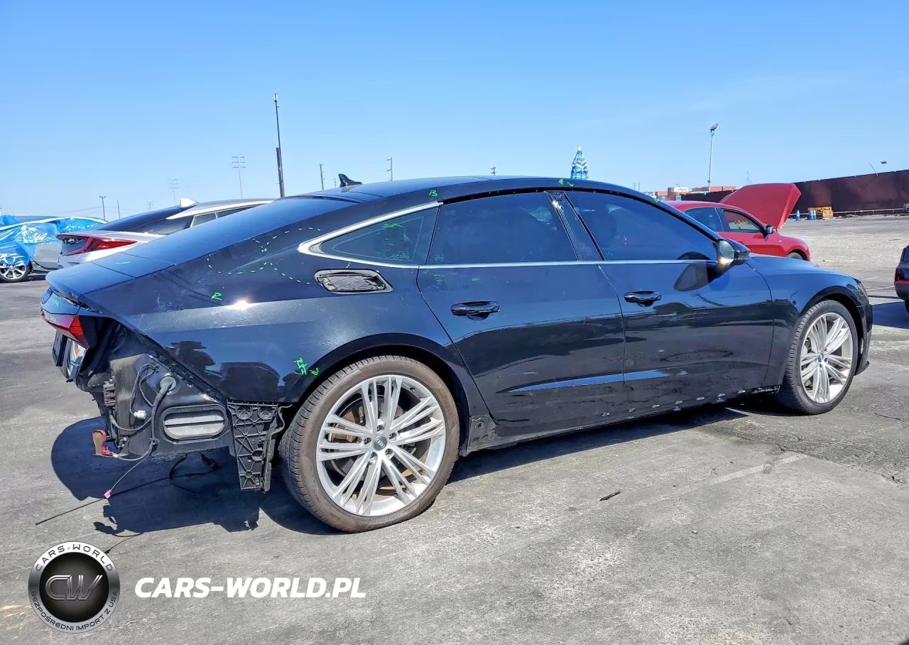 2020 Audi A7 Premium VIN:WAUP2AF28LN002851 - 3