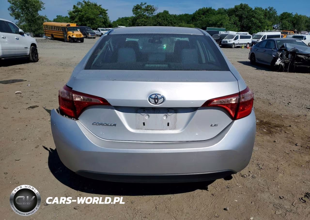 2017 Toyota Corolla Le VIN:2T1BURHE1HC850142 - 6