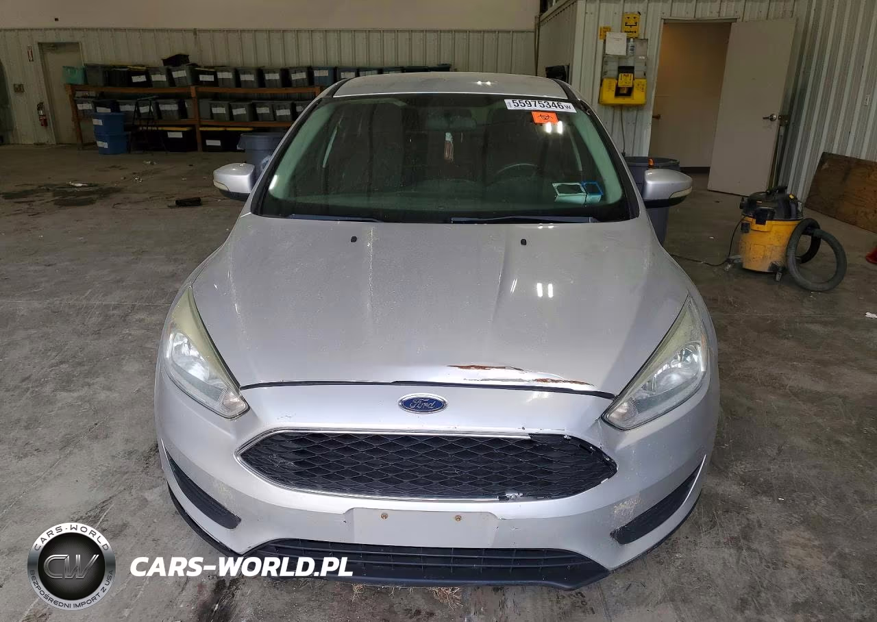 2015 Ford Focus Se VIN:1FADP3F27FL353033 - 5