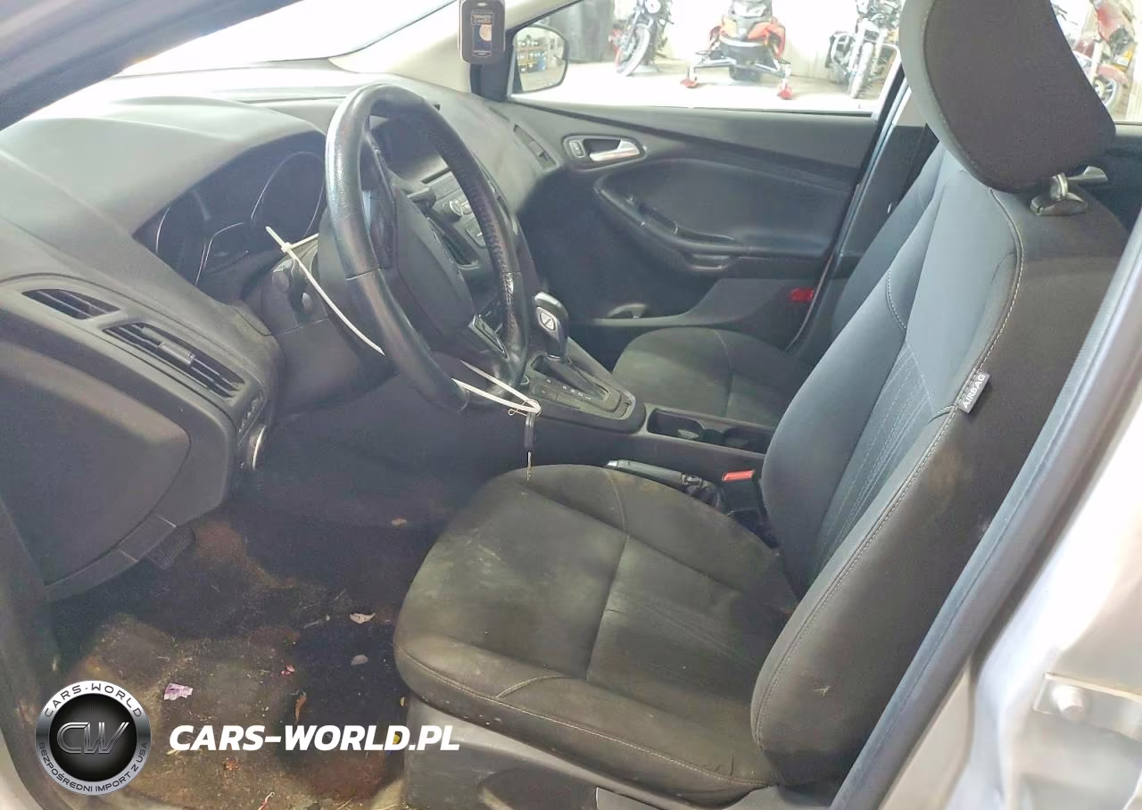 2015 Ford Focus Se VIN:1FADP3F27FL353033 - 7