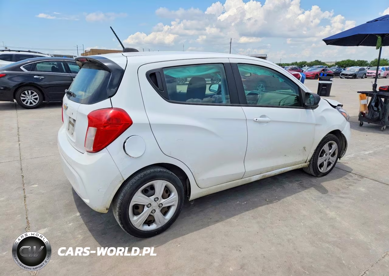 2019 Chevrolet Spark Ls VIN:KL8CA6SA2KC735432 - 3