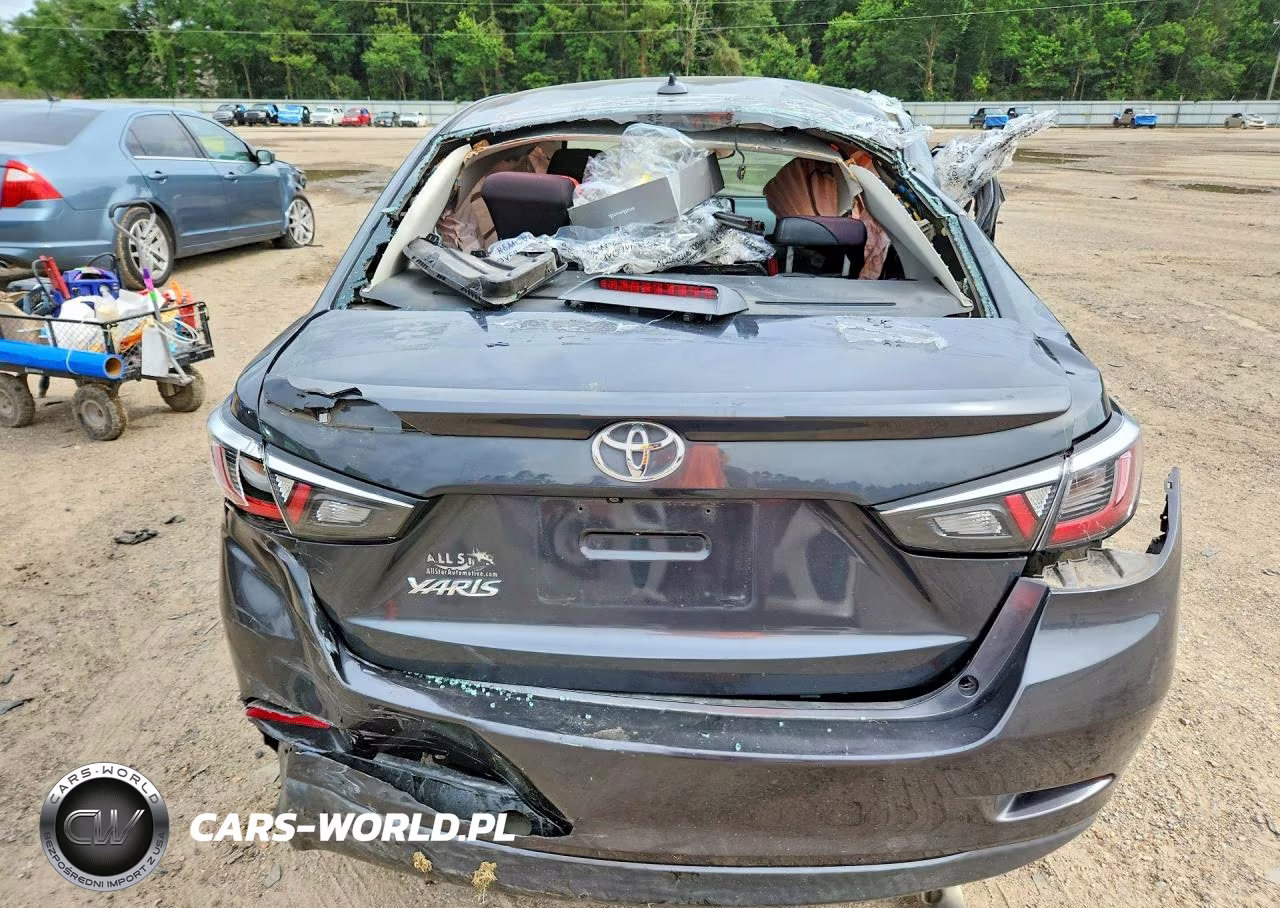 2019 Toyota Yaris Le VIN:3MYDLBYV5KY528261 - 6