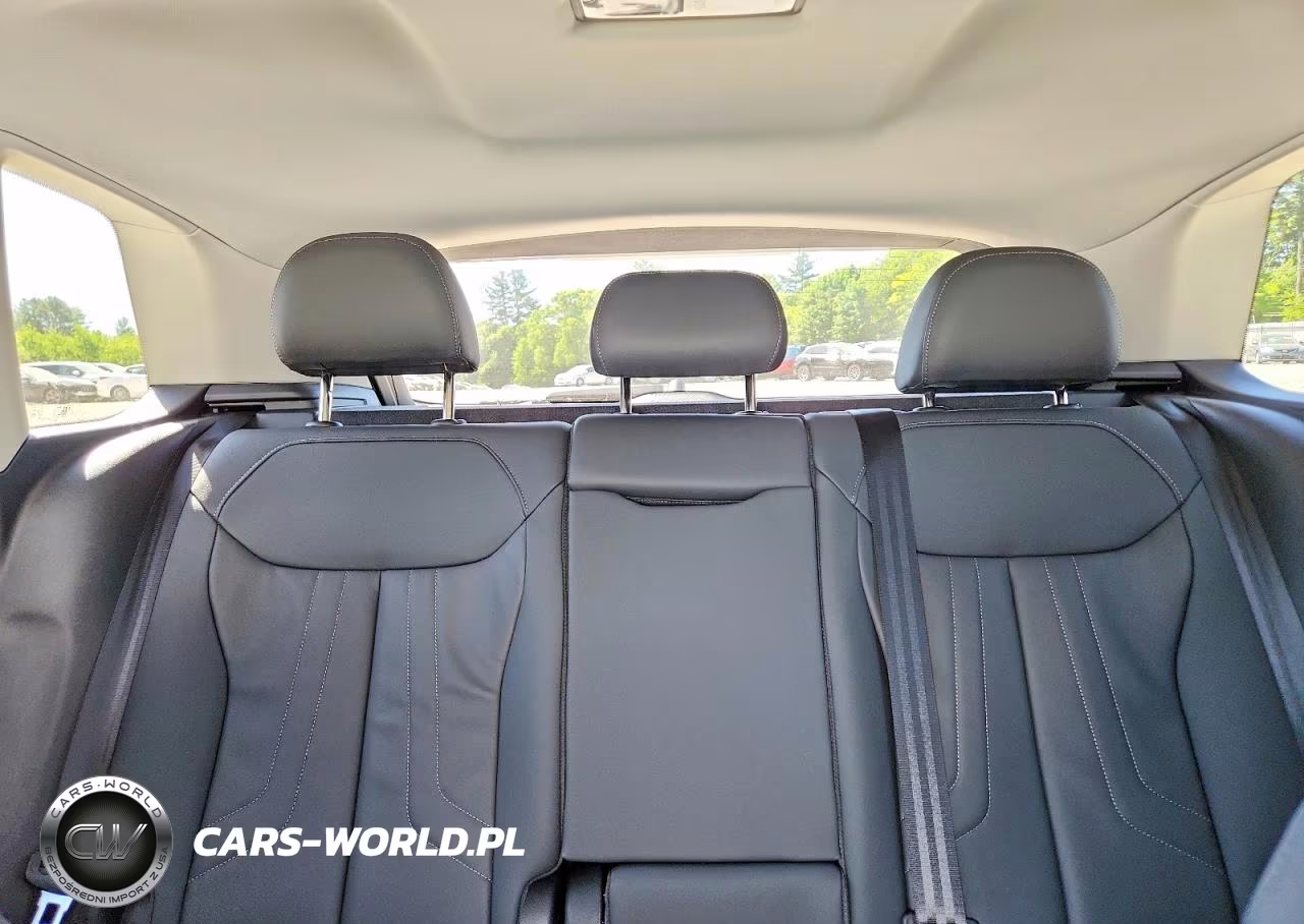 2026 Audi Q3 S-Line VIN:WA1ABCFJ7T1048863 - 10