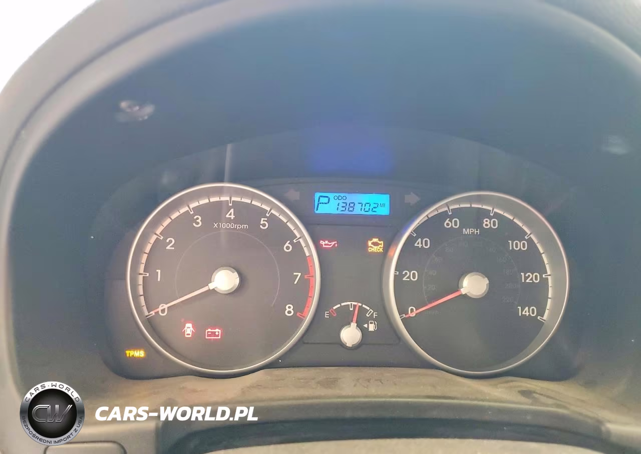 2011 Hyundai Accent Gl VIN:KMHCM3AC8BU197969 - 9