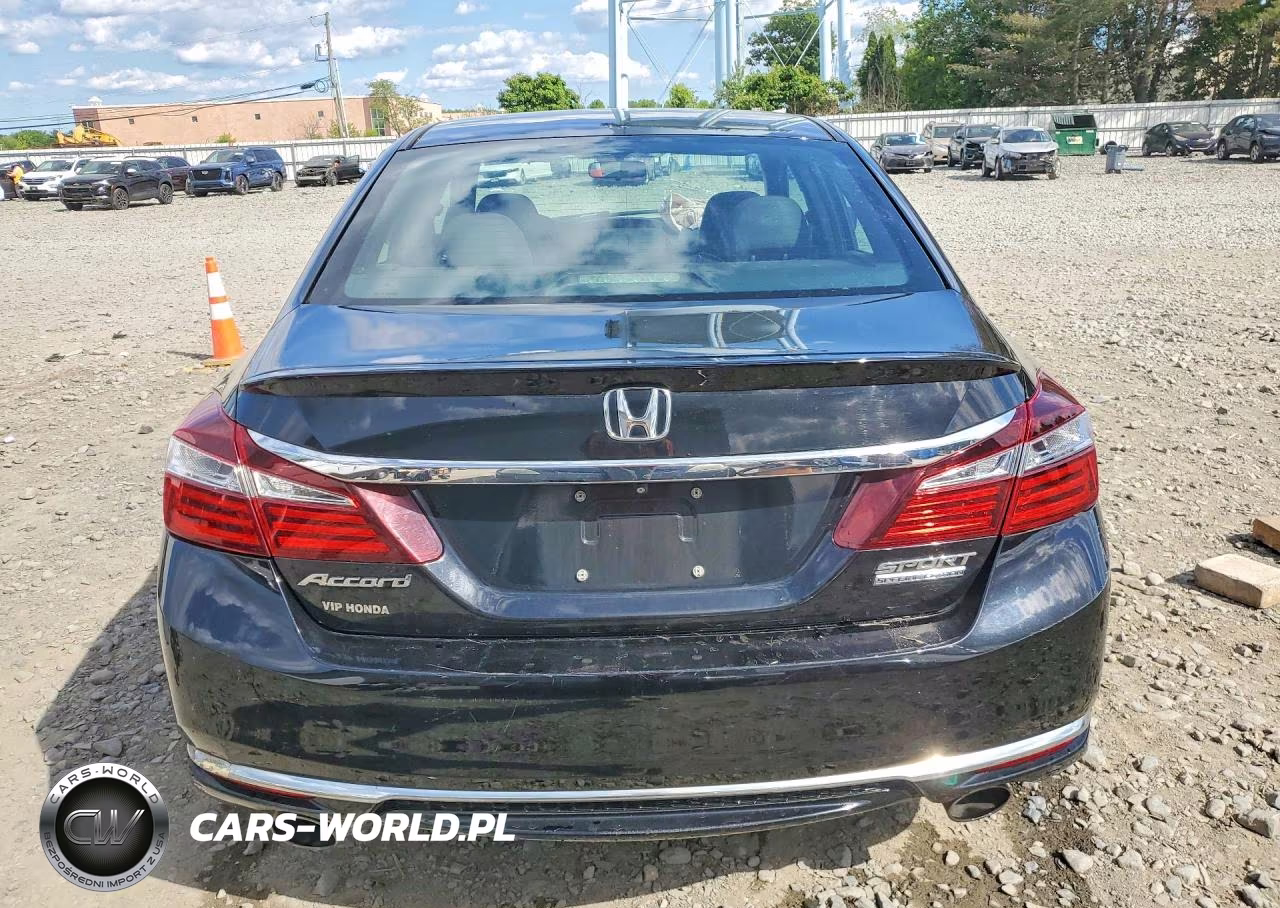2017 Honda Accord Sport Special Edition VIN:1HGCR2F16HA031940 - 6