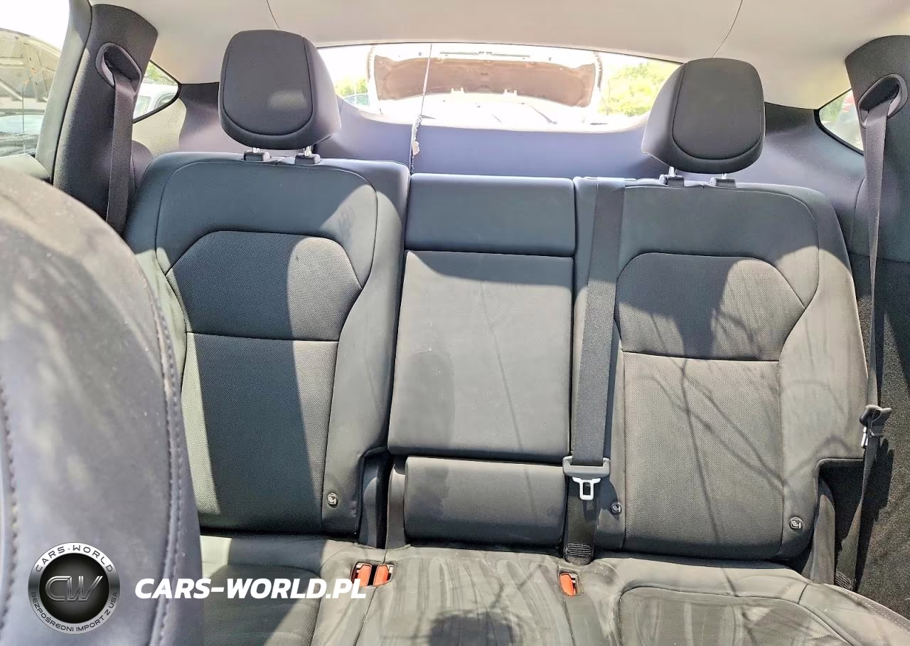 2026 Tesla Model Y VIN:7SAYGDEE6TF336612 - 10
