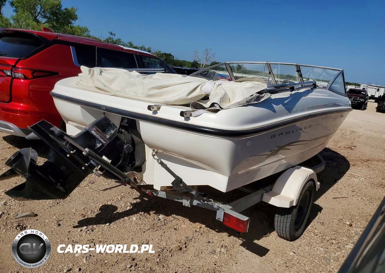 2006 Bayliner Boat VIN:BBBH98CUH405 - 4