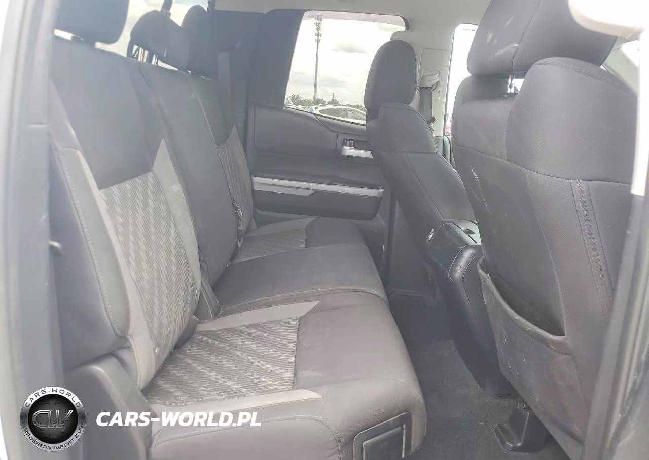2019 Toyota Tundra Sr5 VIN:5TFRM5F13KX137517 - 10