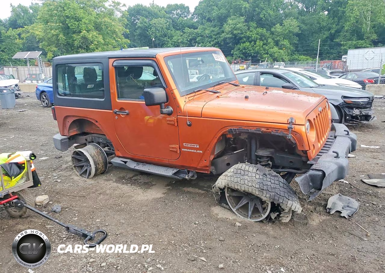 2011 Jeep Wrangler Sport VIN:1J4AA2D14BL594166 - 4