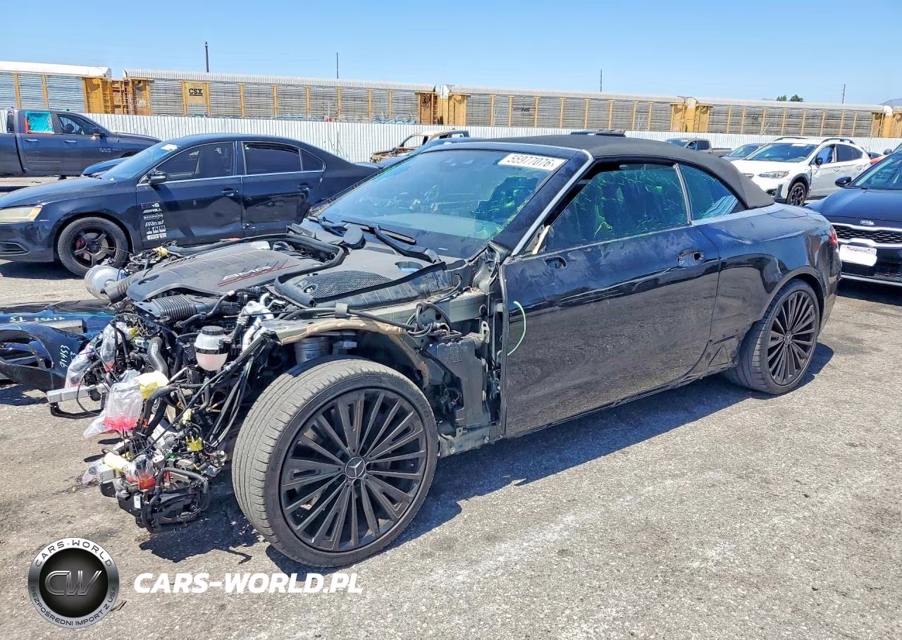 2023 Mercedes-Benz E Amg 53 – zdjęcie 1 z 13