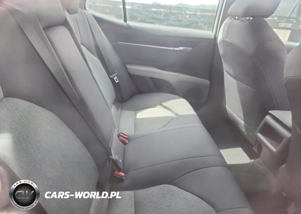 2021 Toyota Camry Le VIN:4T1C11AK6MU459284 - 10