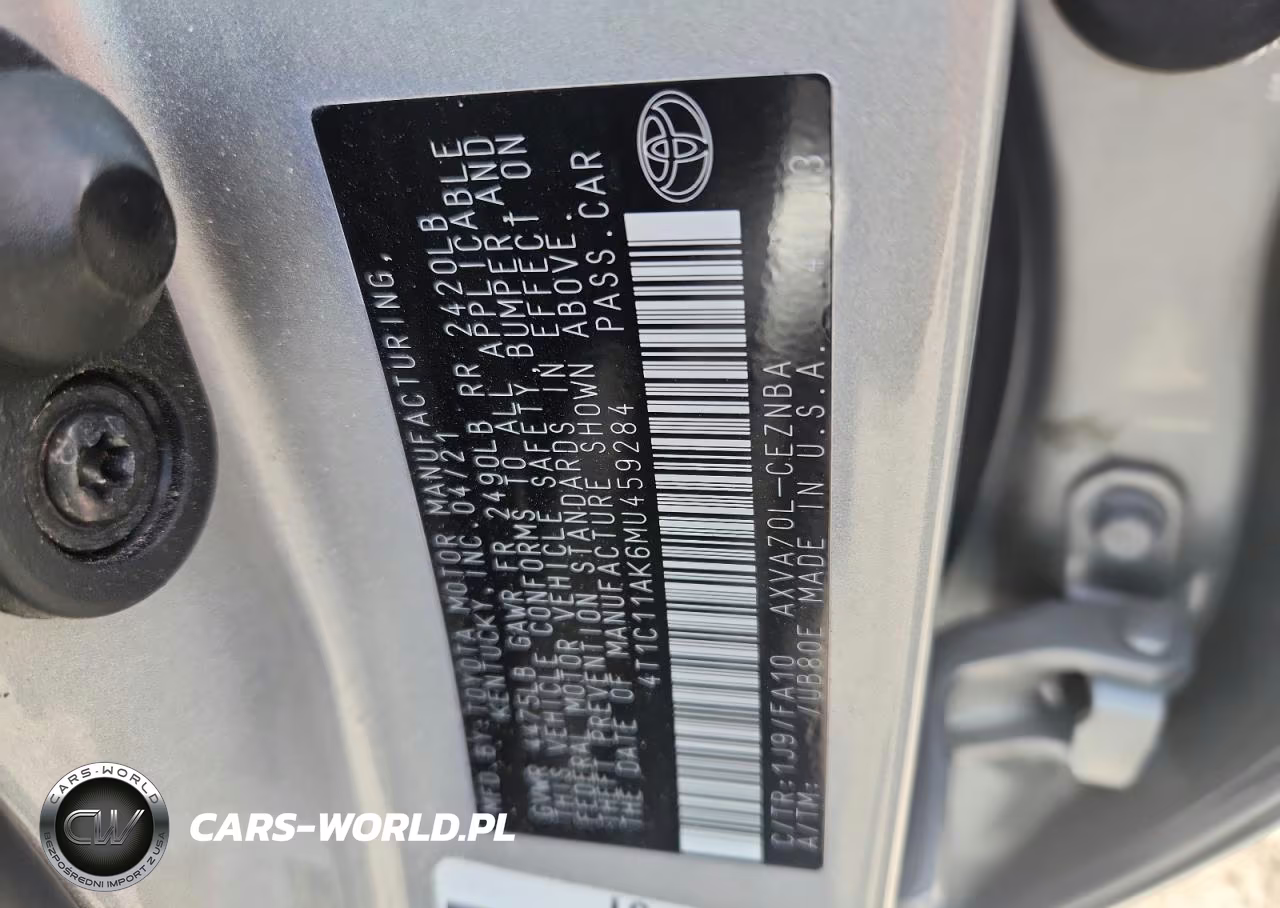 2021 Toyota Camry Le VIN:4T1C11AK6MU459284 - 12