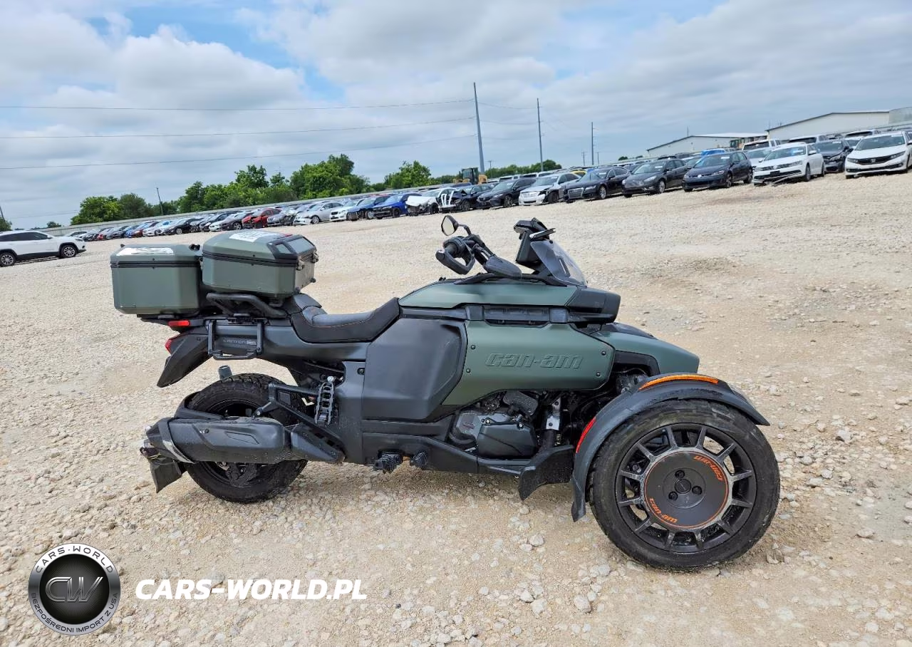 2025 Can-Am Canyon Redrock – zdjęcie 1 z 9