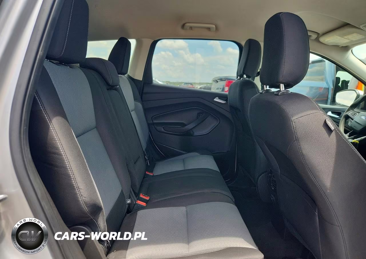 2018 Ford Escape Se VIN:1FMCU9GD7JUA72821 - 11