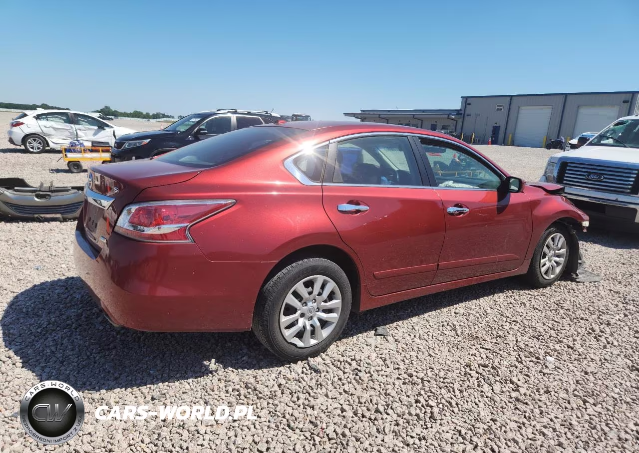 2014 Nissan Altima 2.5 S VIN:1N4AL3AP4EC184427 - 3