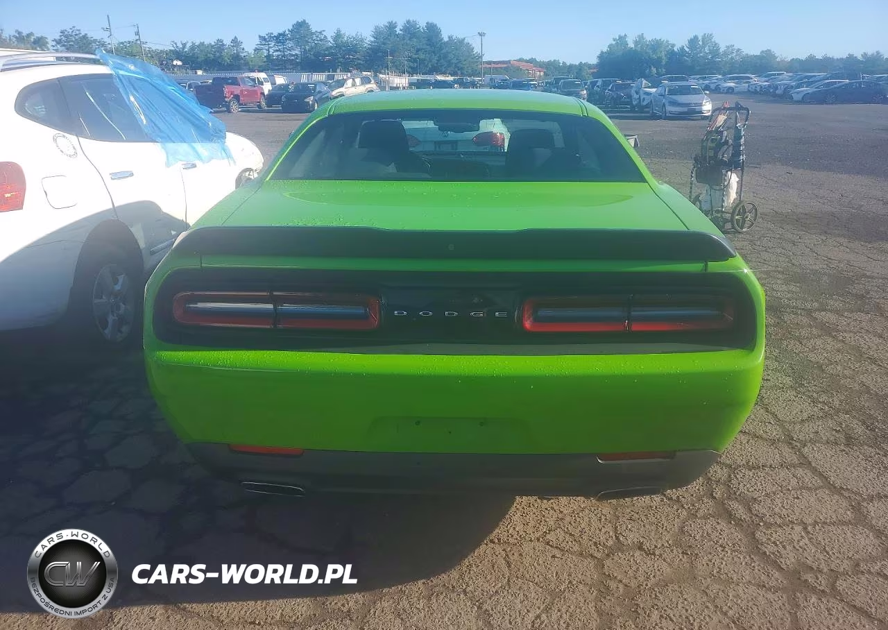 2017 Dodge Challenger Sxt VIN:2C3CDZAG6HH617187 - 6