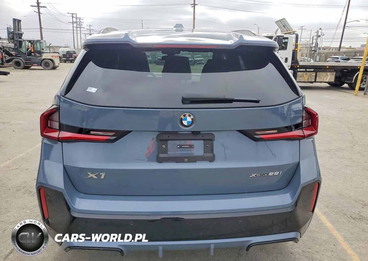 2025 BMW X1 xDrive28I VIN:WBX73EF05S5087252 - 6