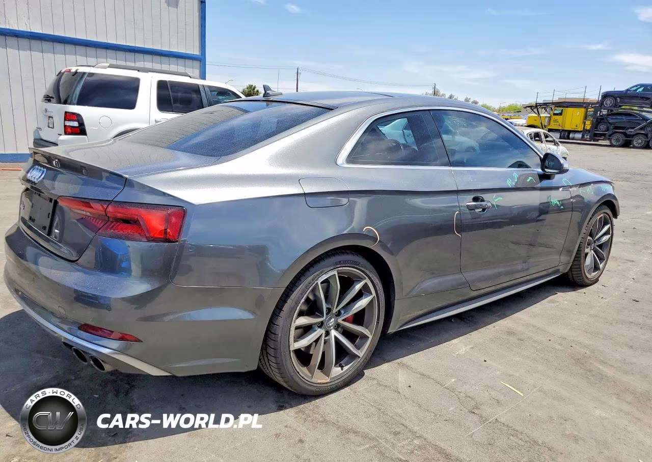 2018 Audi S5 Premium Plus VIN:WAUP4AF53JA032803 - 3