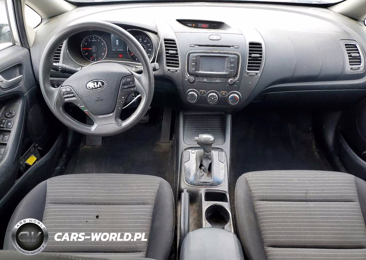 2017 Kia Forte Lx VIN:3KPFL4A7XHE100730 - 8