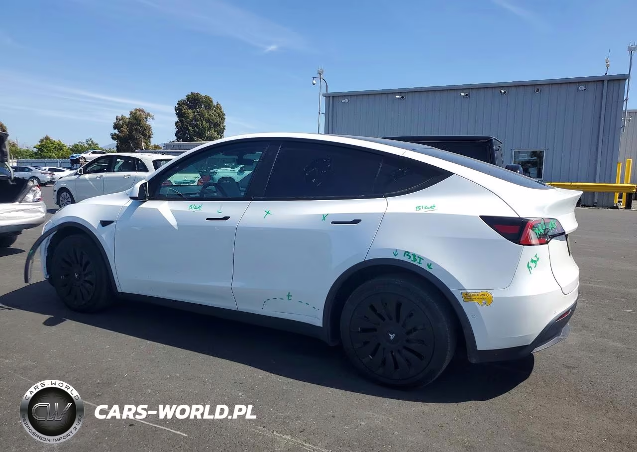 2022 Tesla Model Y VIN:7SAYGDEE4NF434864 - 2