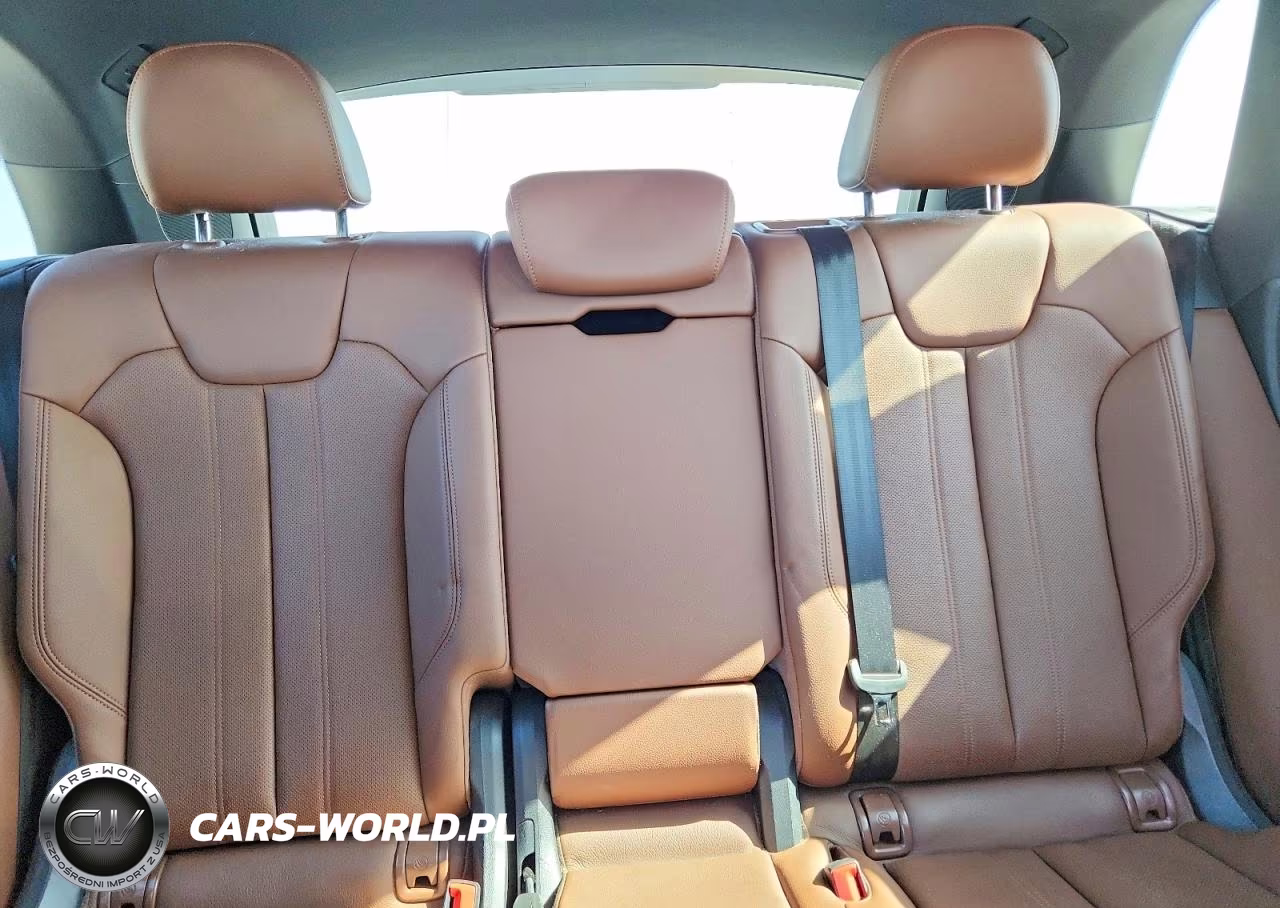 2019 Audi Q5 Premium Plus VIN:WA1BNAFY1K2085901 - 10