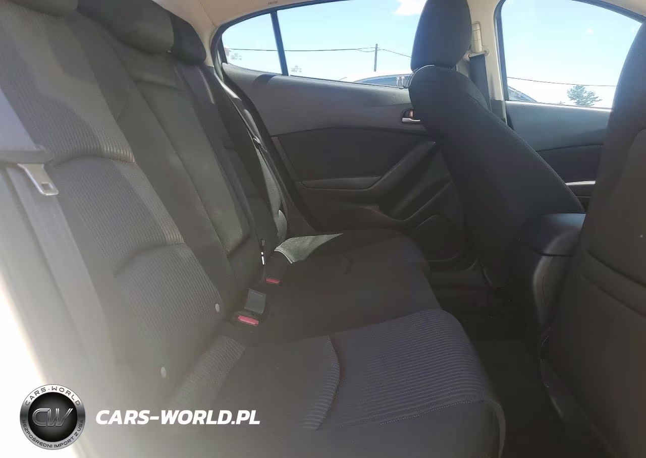 2015 Mazda 3 Touring VIN:3MZBM1V75FM163643 - 10