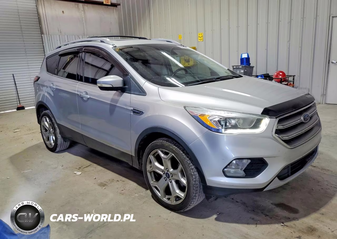 2017 Ford Escape Titanium VIN:1FMCU9J99HUB85457 - 4