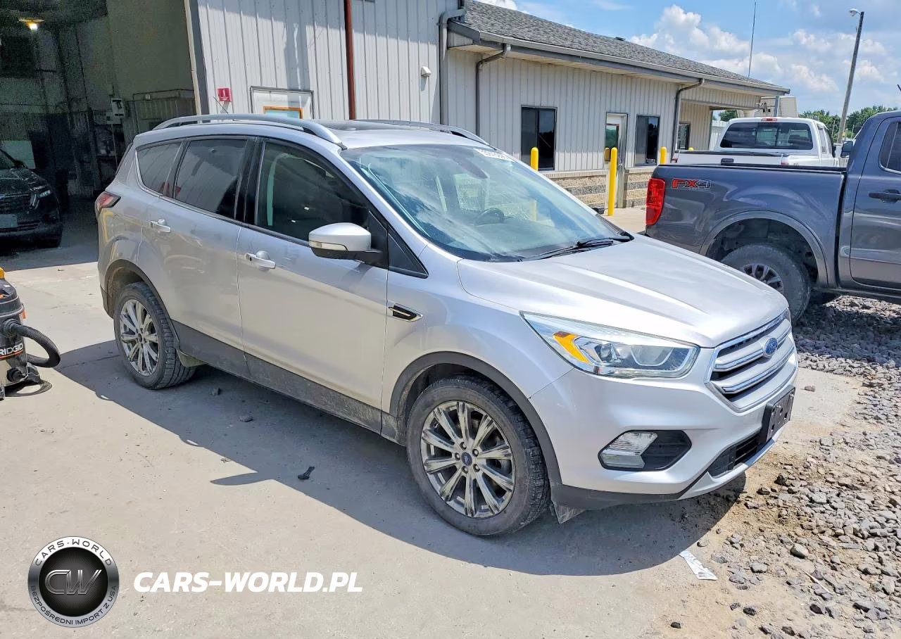 2017 Ford Escape Titanium VIN:1FMCU0JD8HUE97396 - 4