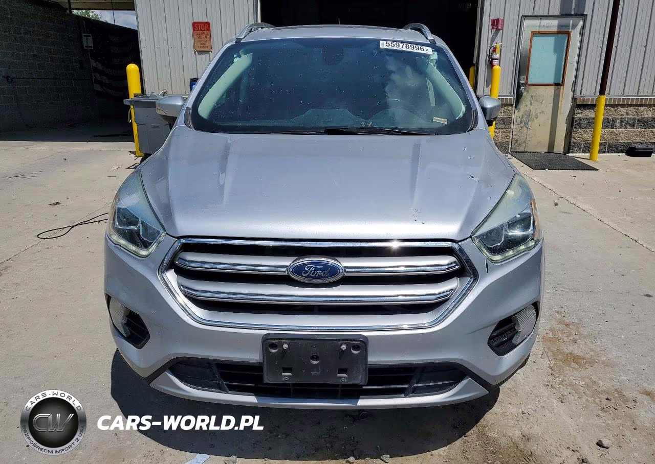 2017 Ford Escape Titanium VIN:1FMCU0JD8HUE97396 - 5