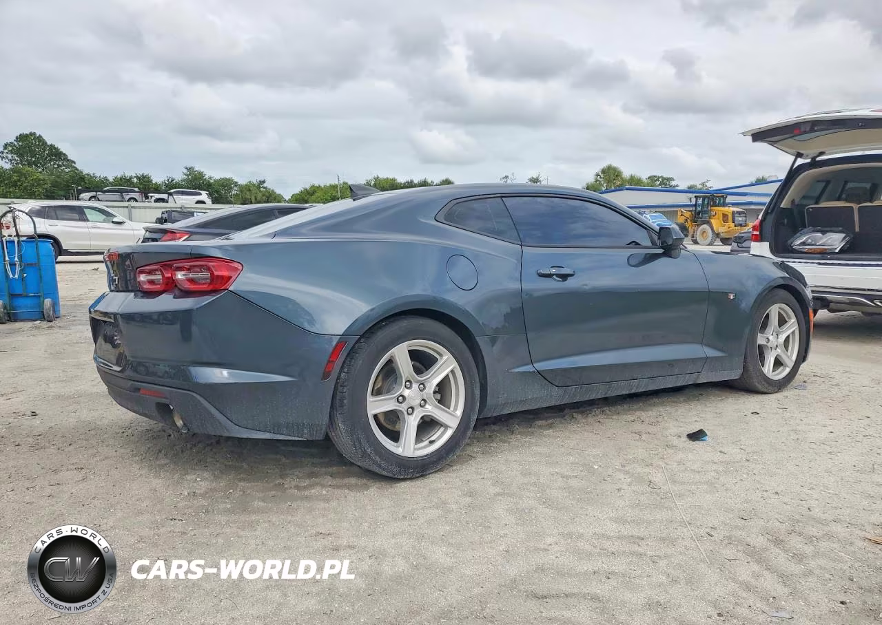 2019 Chevrolet Camaro Ls VIN:1G1FB1RS9K0138579 - 3