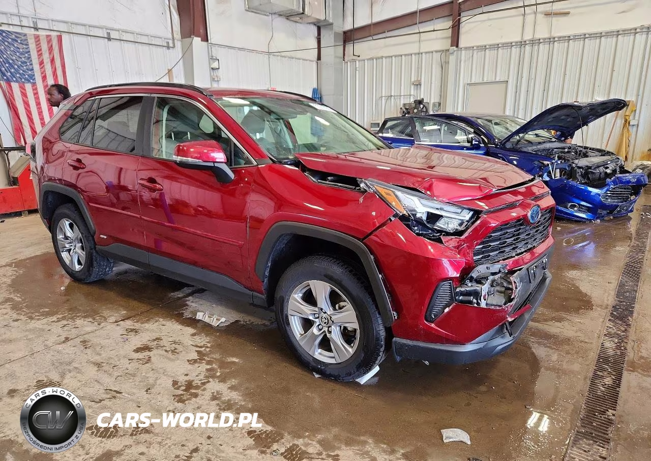 2023 Toyota Rav4 Hybrid Xle VIN:JTMRWRFV0PD194710 - 4