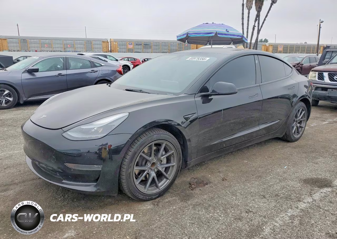 2023 Tesla Model 3 – zdjęcie 1 z 12