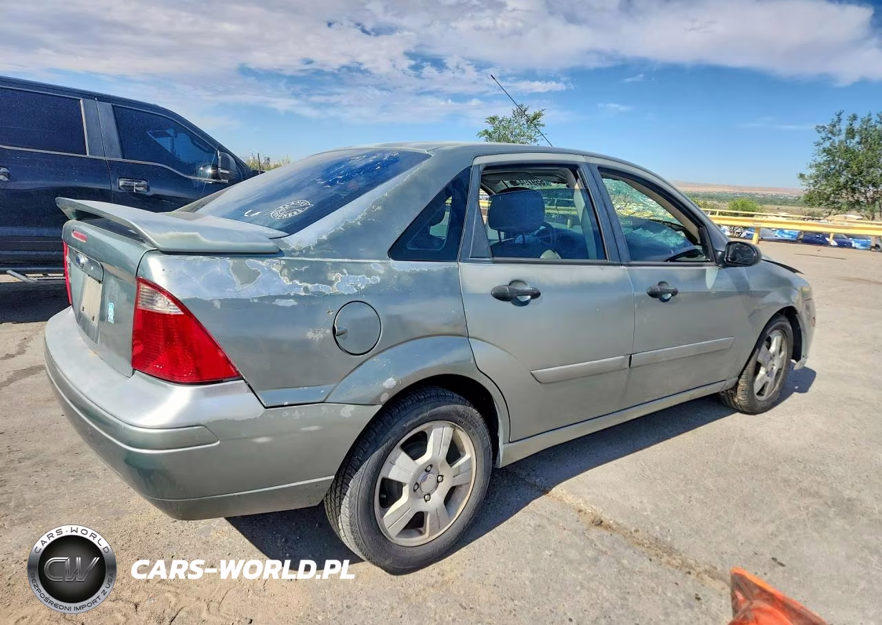 2006 Ford Focus Zx4 VIN:1FAHP34N76W132299 - 3