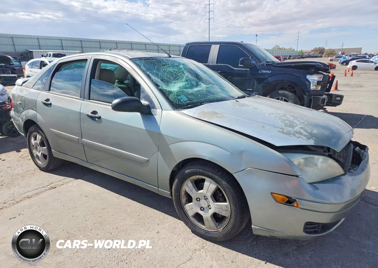 2006 Ford Focus Zx4 VIN:1FAHP34N76W132299 - 4
